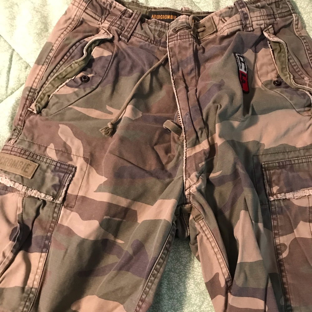 Abercrombie & Fitch Camouflage Cargo Short